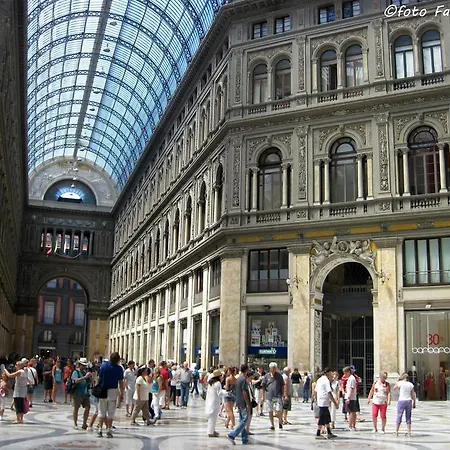 A Casa Nostra * Naples